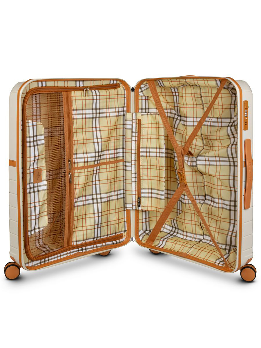 Medium M-sized plastic suitcase with wheels